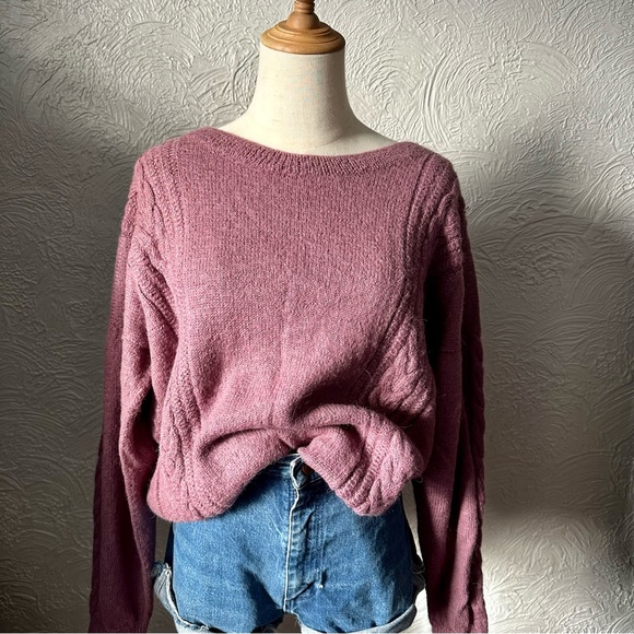 Vintage Sweaters - Vintage 100% Alpaca Wool Purple Sweater